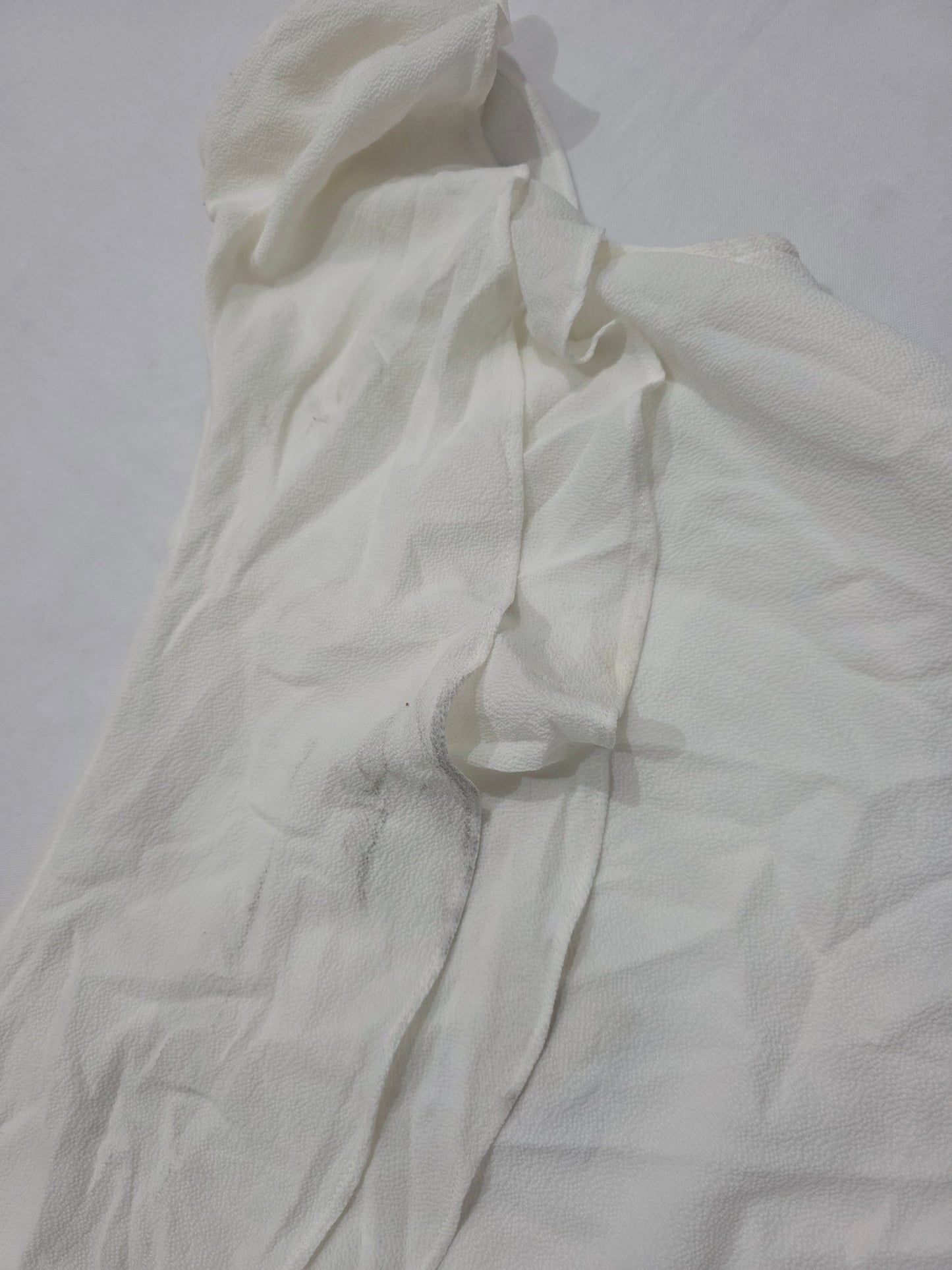 Blusa Michael Kors Blanca Un Hombro con Olan Elegante Mujer