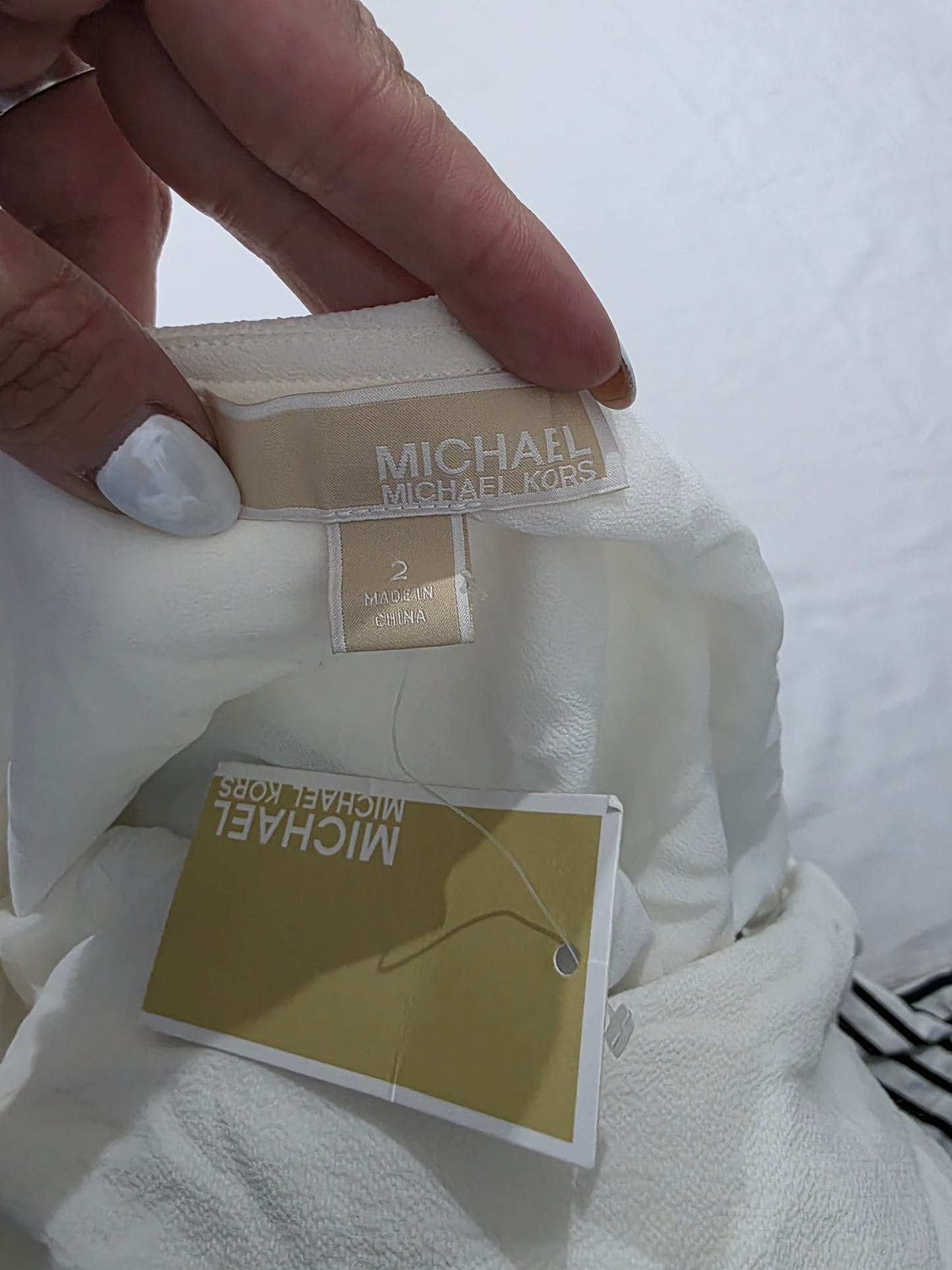 Blusa Michael Kors Blanca Un Hombro con Olan Elegante Mujer