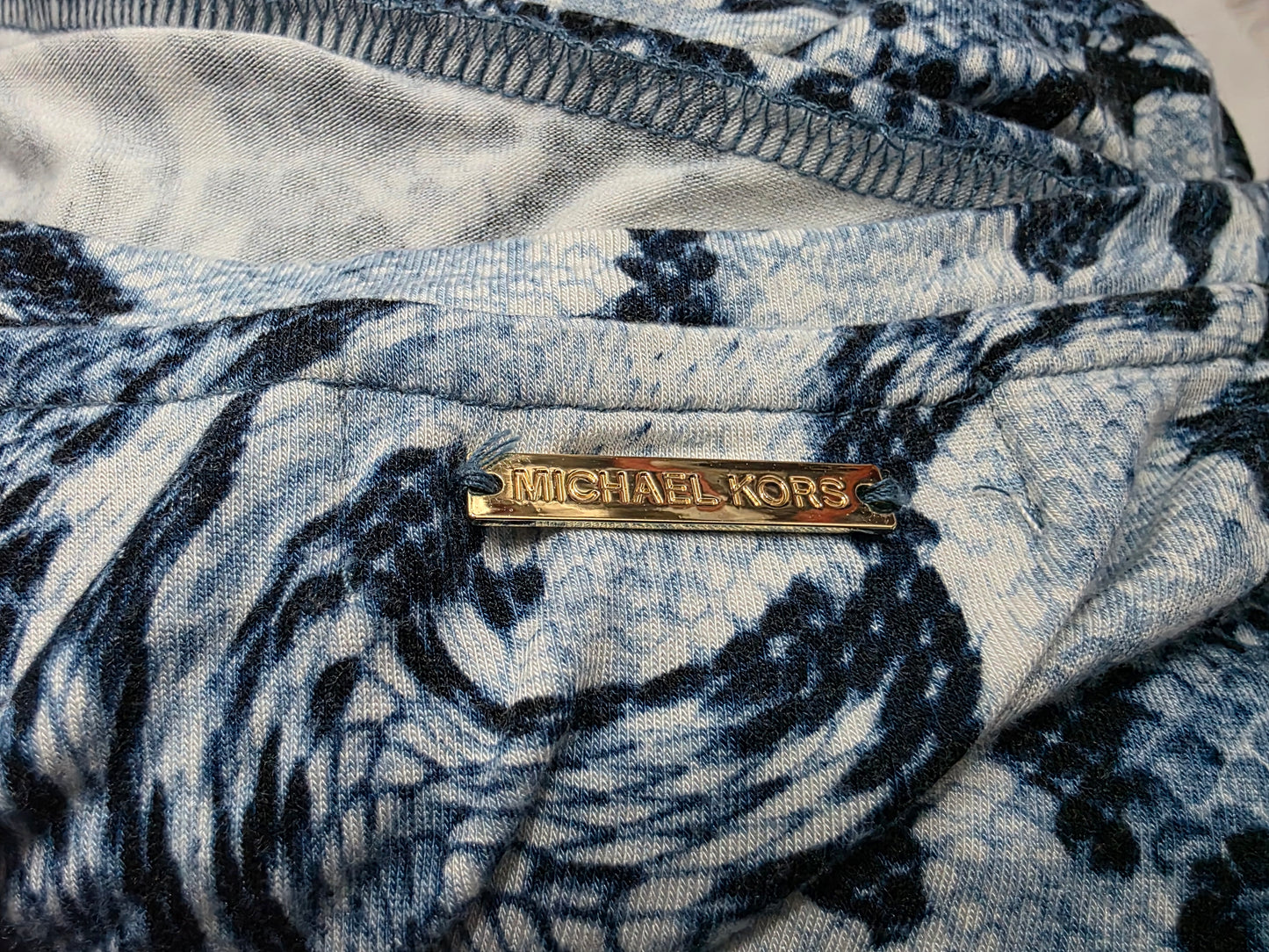 Blusa Michael Kors Manga corta con figuras azules de Mujer