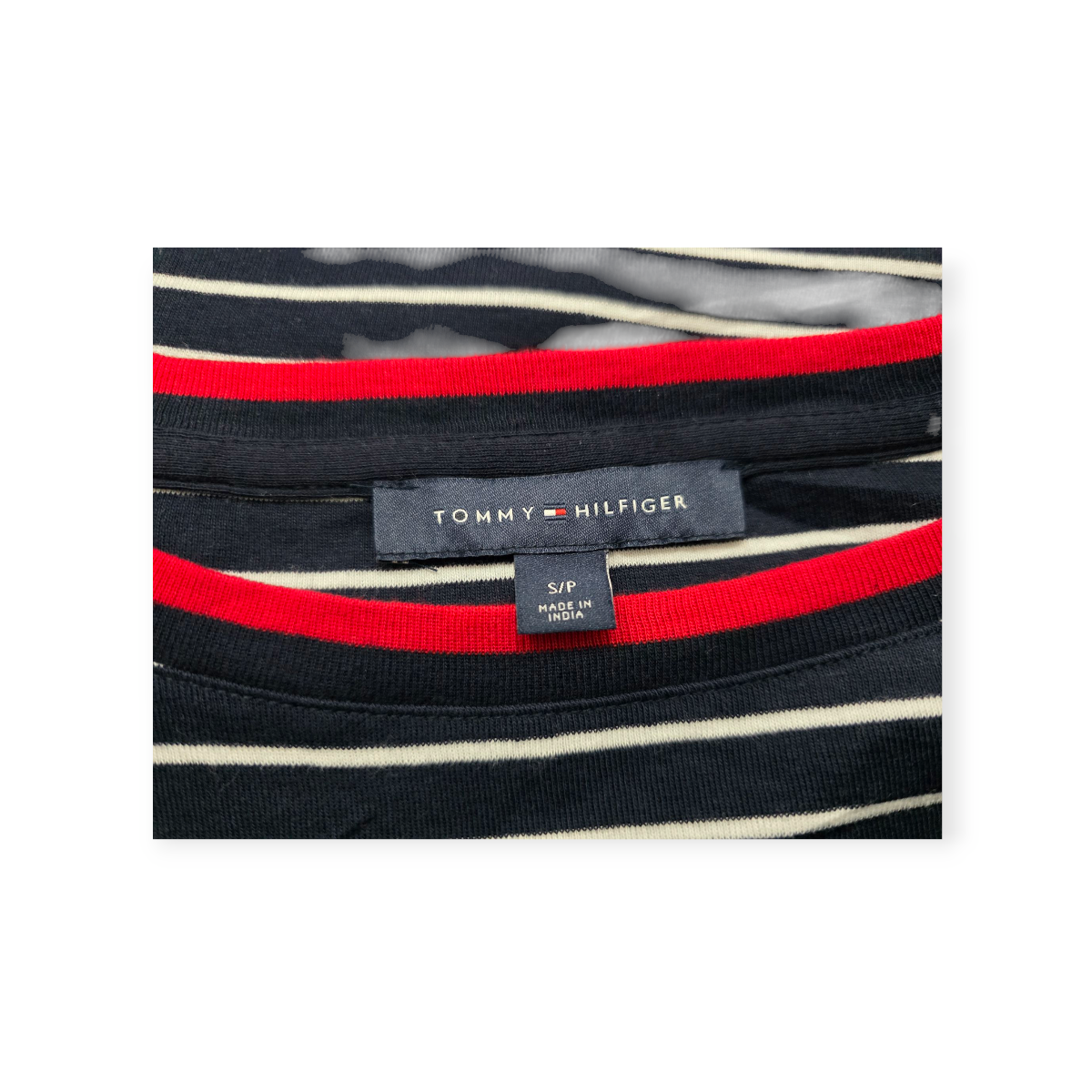 Playera Tommy Hilfiger Chico S Azul Rayada Con Blanco