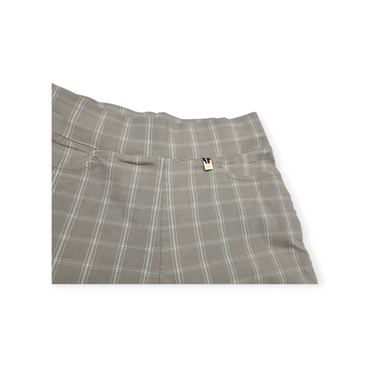 Short Tommy Hilfiger Talla 10 Color Cafe Claro Con Cuadros