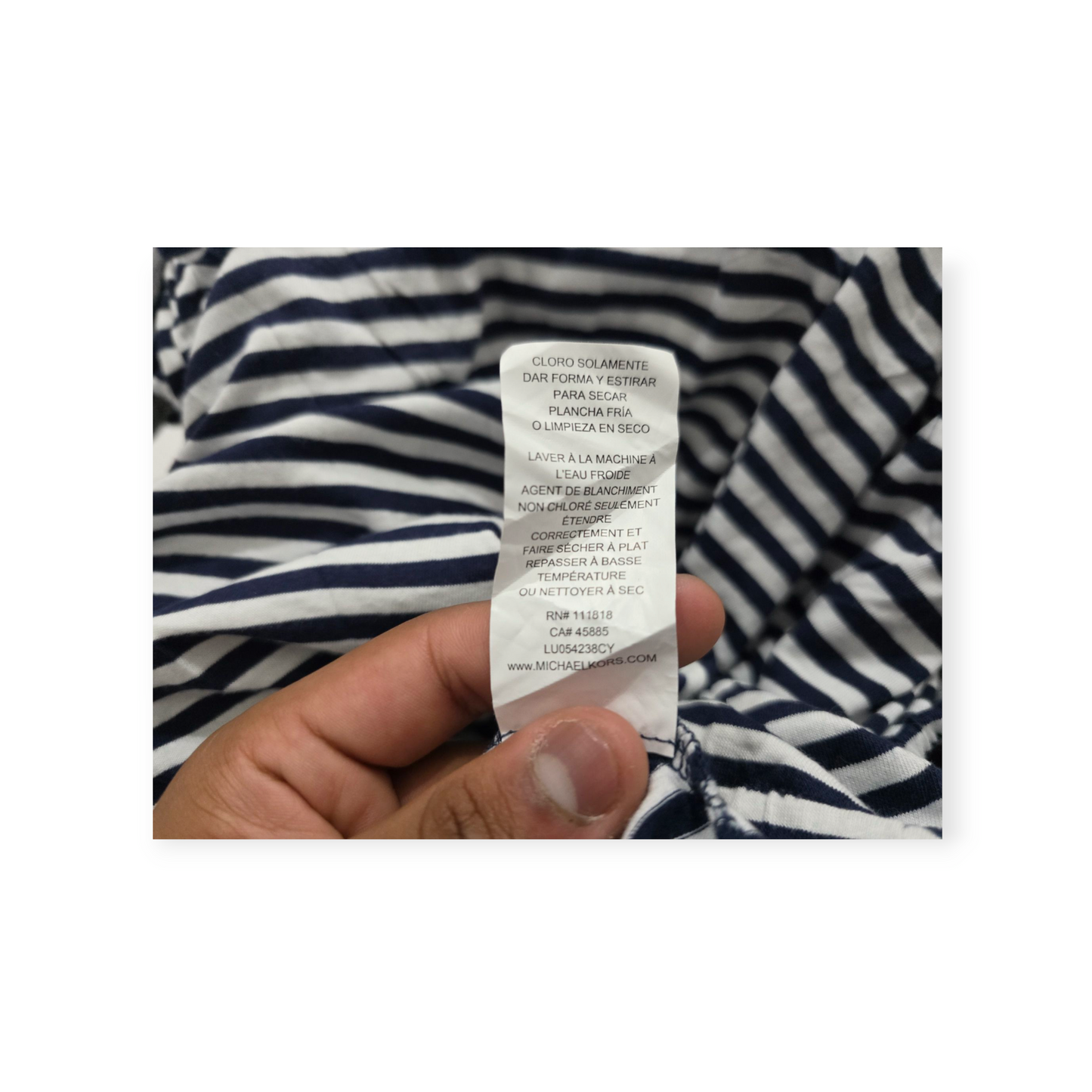 Blusa Michael Kors 2x Blanca Con Lineas Azules Manga 3/4