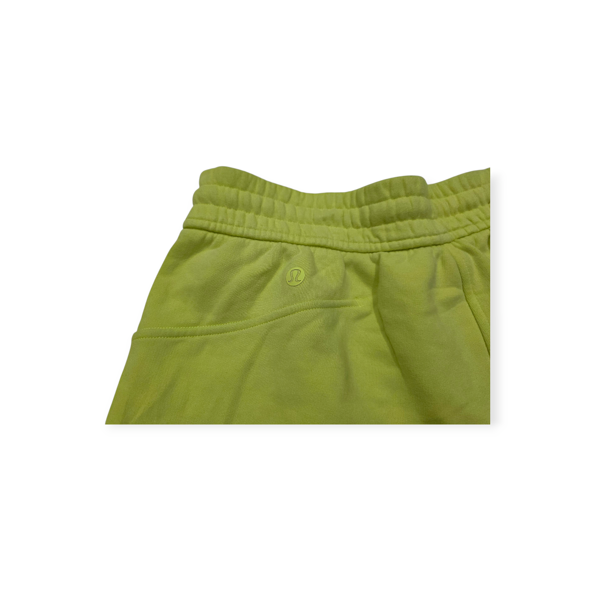 Short Lululemon Talla 4 Color Verde De Algodon