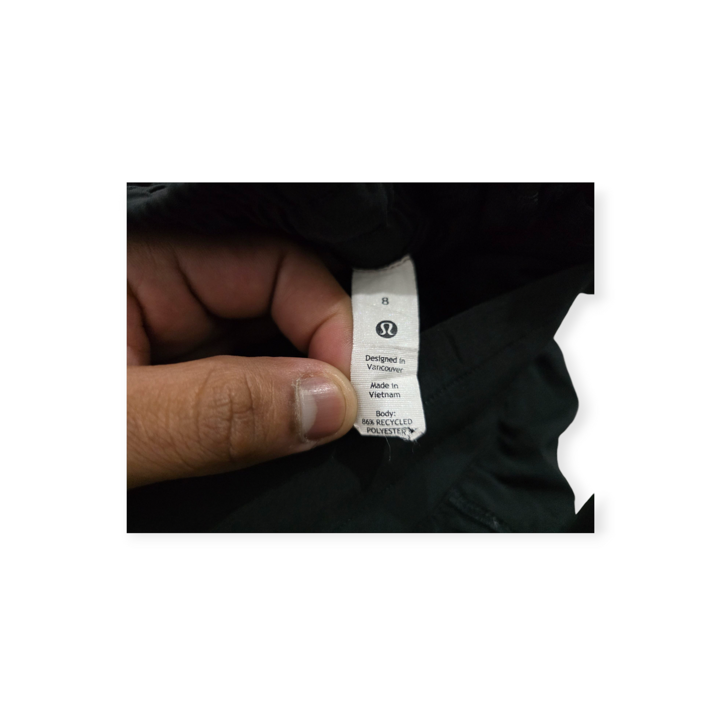 Short Lululemon Talla 8 Color Negro