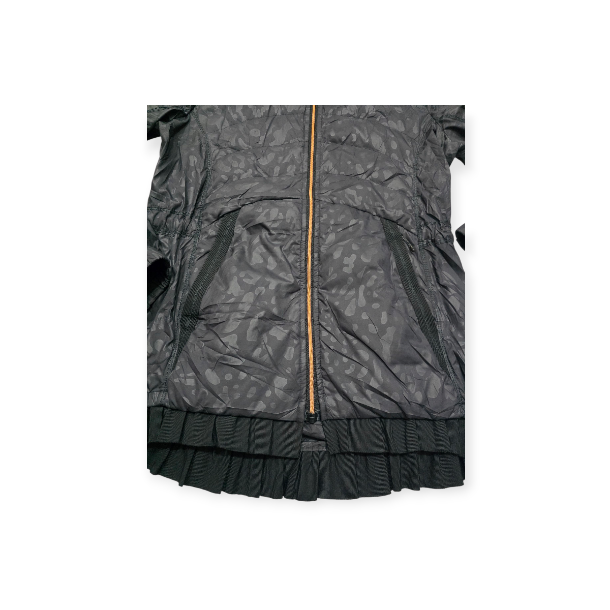 Chamarra Lululemon Athletic Talla 6 Negra Estampado Camo