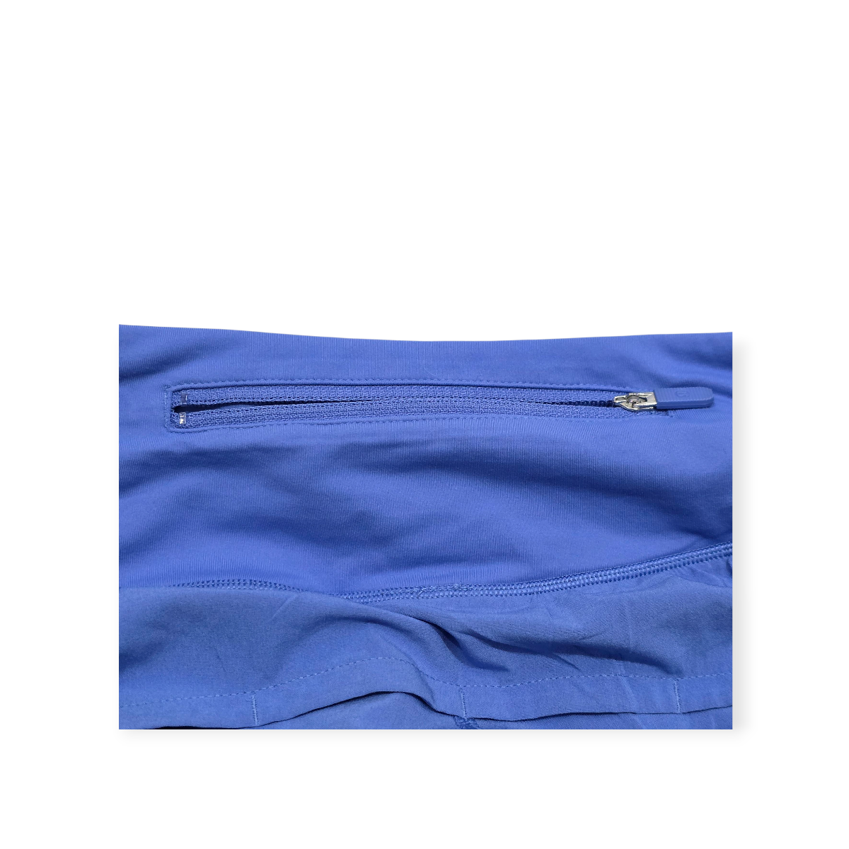 Short Lululemon Talla 0 Color Azul Celeste