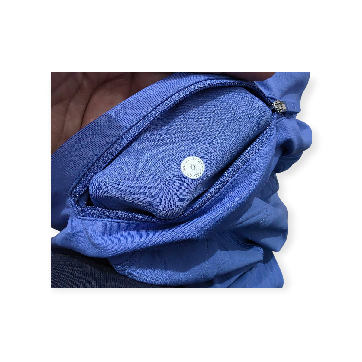 Short Lululemon Talla 0 Color Azul Celeste