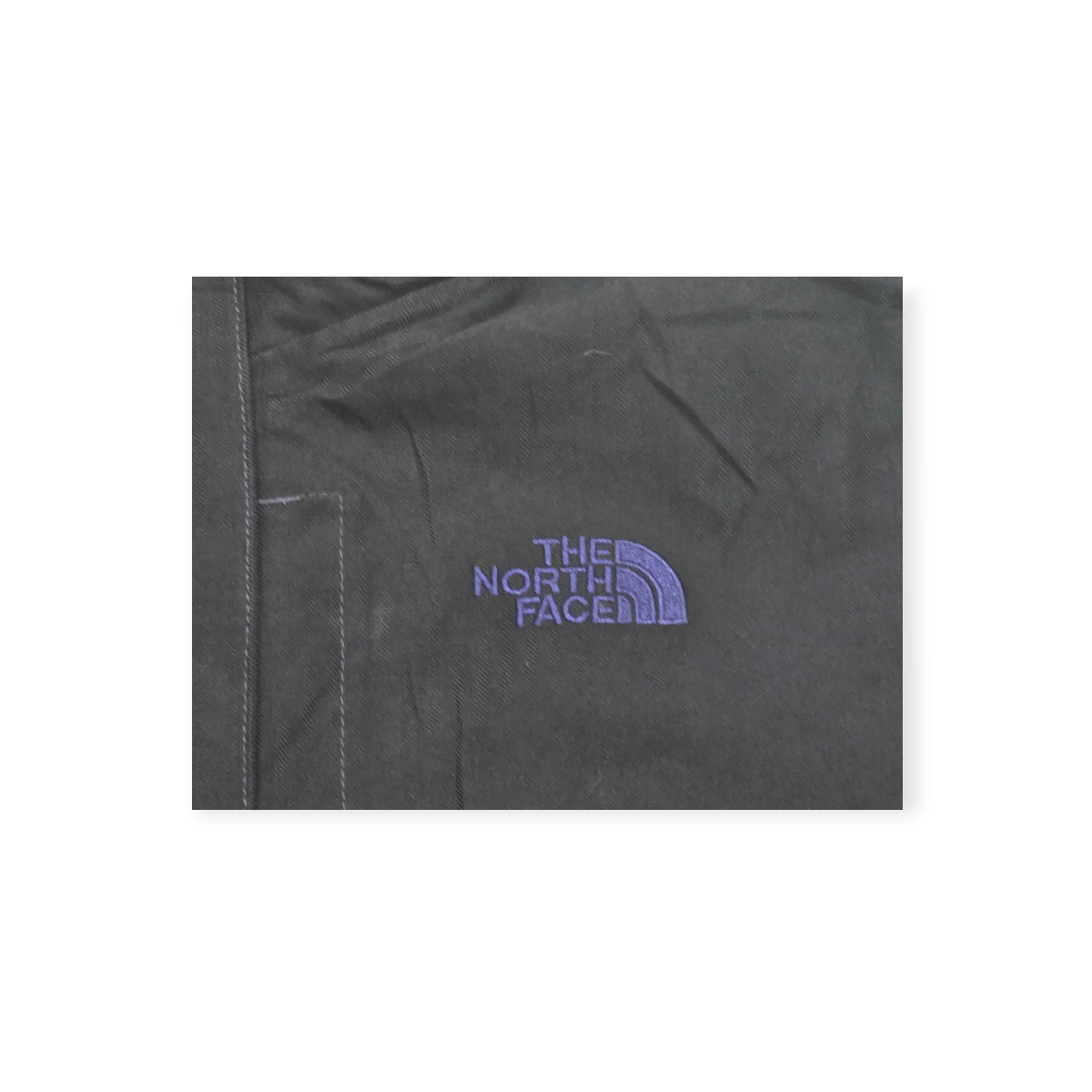 The North Face Chaqueta Impermeable Negra Forro Suave Morado