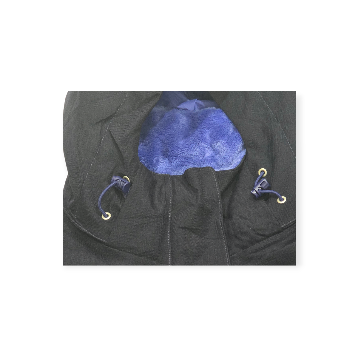 The North Face Chaqueta Impermeable Negra Forro Suave Morado