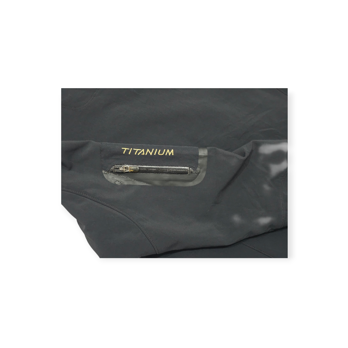 Columbia Titanium Softshell Negra Impermeable Chica